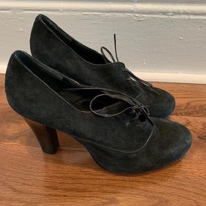 Nine West black heels